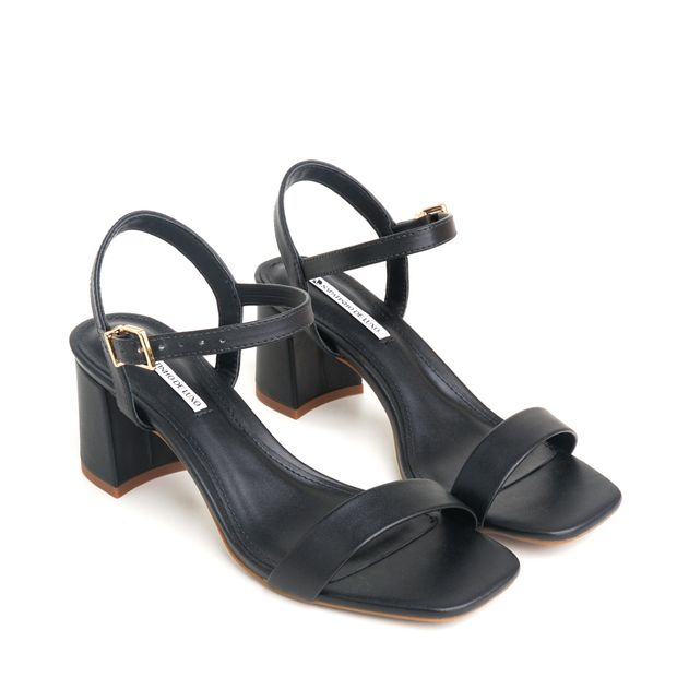 3060.70_3-Sandalia-Preto-Salto-Bloco-e-Tira-com-Fivela-Ajustavel-0