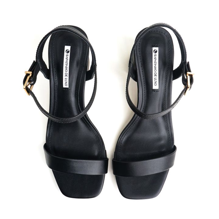 3060.70_3-Sandalia-Preto-Salto-Bloco-e-Tira-com-Fivela-Ajustavel-4