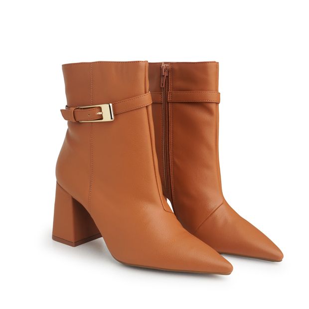 7480.03_2-Bota-Napa-Nude-Almond-Fivela-Dourada-Lateral-Salto-Bloco-0