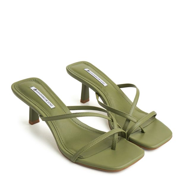 9060.64_3-Tamanco-Verde-Militar-Salto-Fino-Baixo-com-Tiras-Delicadas-0