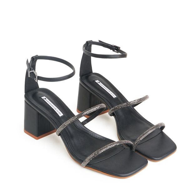 9540.28_1-Sandalia-Preto-com-Tiras-Finas-Brilhantes-e-Salto-Bloco-0