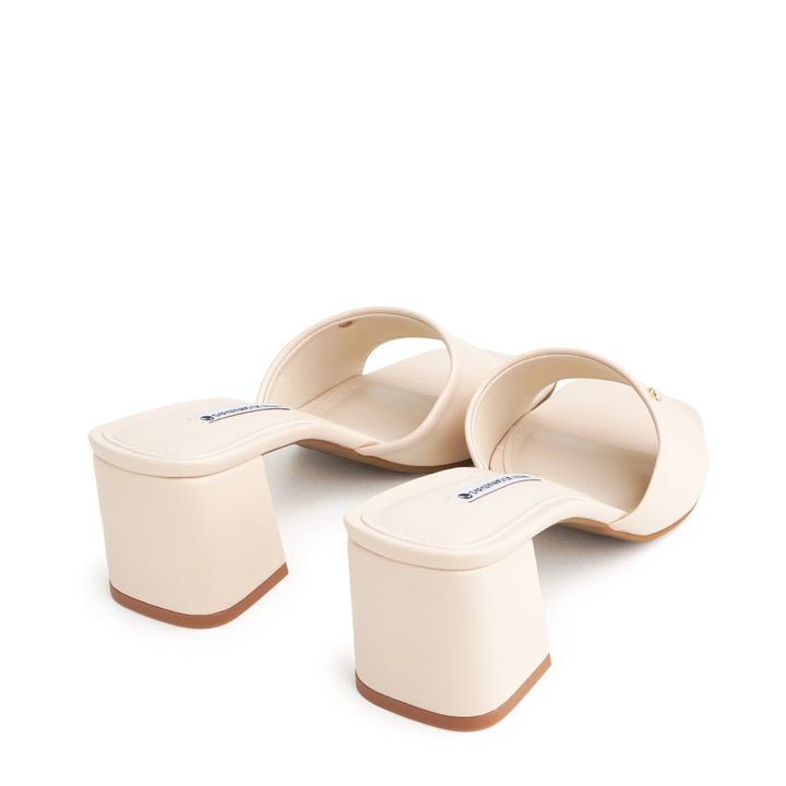 LUTECE_1-Tamanco-Nude-Manteiga-Salto-Bloco-Logo-SDL-Ouro-e-Tira-Larga-Confortavel-3