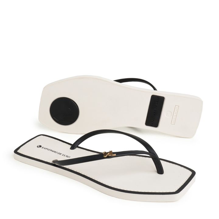 Rasteira_POP_Off_White_com-Tiras_Finas_Preto_POPSHINE_1_1