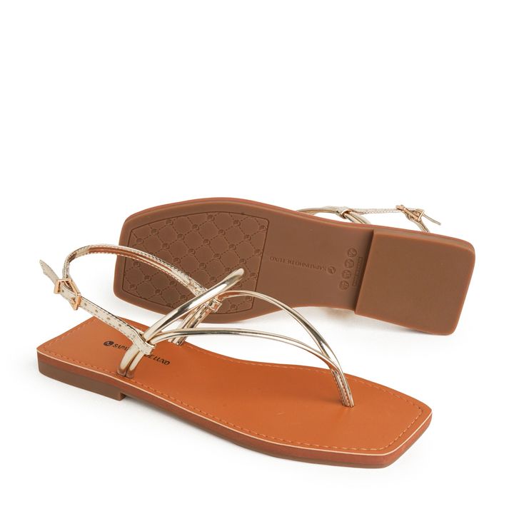 860.28_1-Rasteira-Sandalia-Nude-Almond-com-Tiras-Finas-Ouro-Metalizado-1