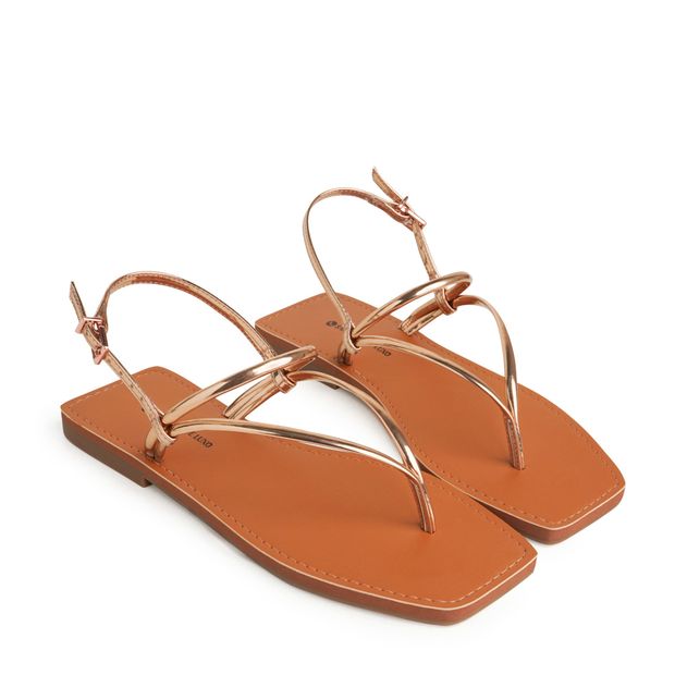 860.28_3-Rasteira-Sandalia-Nude-Almond-com-Tiras-Finas-Cobre-Metalizado-0