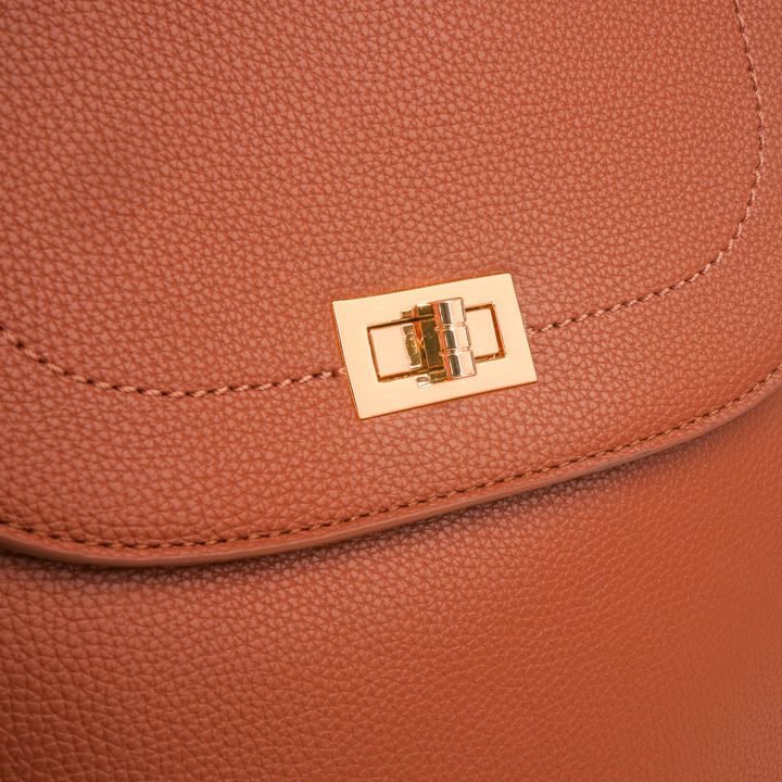 SANBASILIO_2-Bolsa-Mochila-Floater-Nude-Canela-com-Alca-de-Mao-3