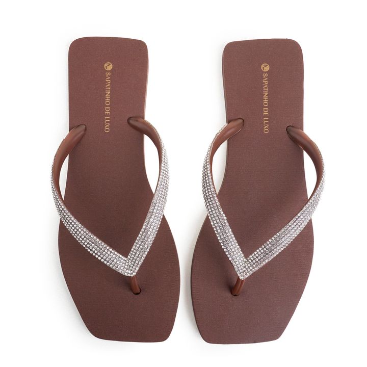 POPBREEZE_2-Rasteira-POP-Umber-Tira-Strass-Bilho-e-Bico-Quadrado-4