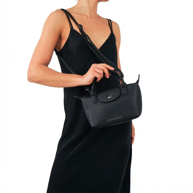 PERUGIA_1-Bolsa-Tiracolo-Floater-Preto-com-tampa-e-Alca-Transversal-5