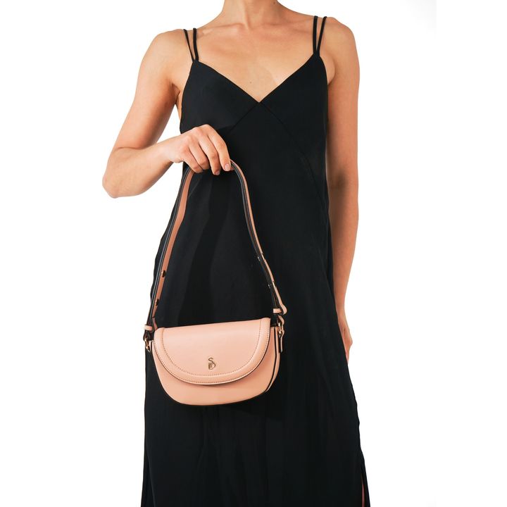 ROMETTA_2-Bolsa-Clutch-Napa-Nude-Rosado-e-Alca-Transversal-5