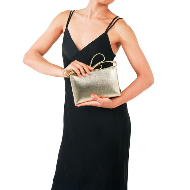 MARSALA_4-Bolsa-Tiracolo-Floater-Metalizado-Ouro-com-Alca-Transversal-0