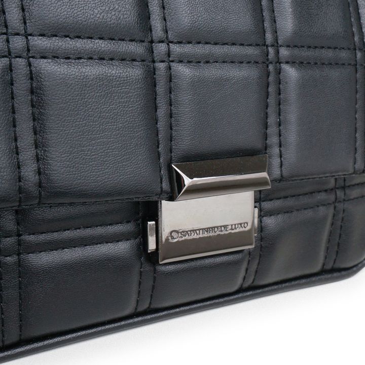 BALLO_1-Bolsa-Clutch-Napa-Preto-detalhe-Matelasse-e-Alca-Corrente-Transversal-4