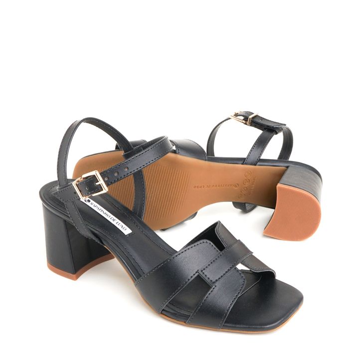 3060.50_3-Sandalia-Preto-Salto-Bloco-com-Tira-H-1