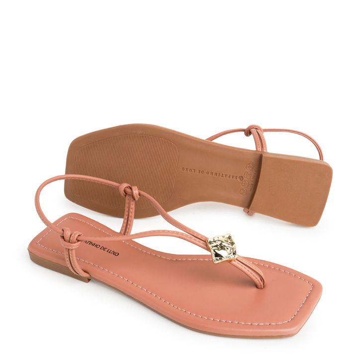 1380.320_3-Rasteira-Sandalia-Nude-Mocha-com-Enfeite-Metal-Martelado-1