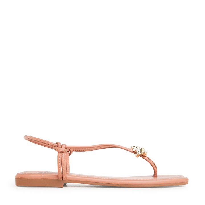 1380.320_3-Rasteira-Sandalia-Nude-Mocha-com-Enfeite-Metal-Martelado-2