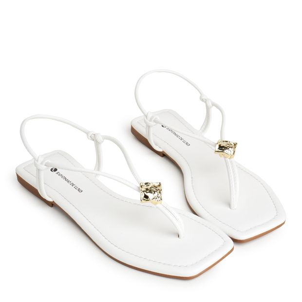 1380.320_7-Rasteira-Sandalia-Branco-com-Enfeite-Metal-Martelado-0