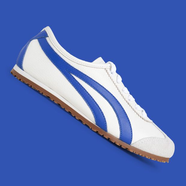 KANSAI_7-Tenis-em-Couro-Branco-com-Detalhes-Azul-Royal-e-Sola-Flat-Z