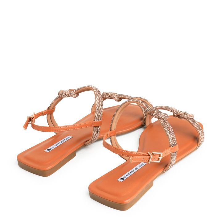 WELKOM_2-Rasteira-Nude-Almond-Tiras-de-Corda-brilhosa-com-No-e-Fivela-3