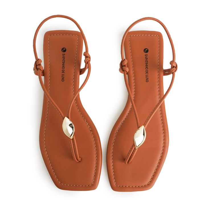 1380.319_3-Rasteira-Sandalia-Nude-Almond-com-Enfeite-Ouro-4