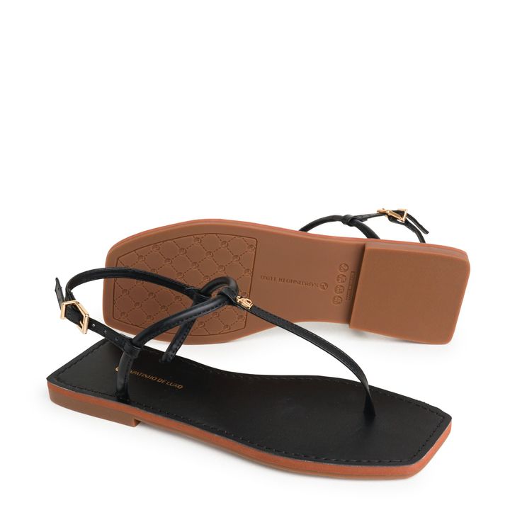 CHELSEA_1-Rasteira-Sandalia-Preto-com-Tira-Dedo-Confortavel-e-Fivela-Ajustavel-1