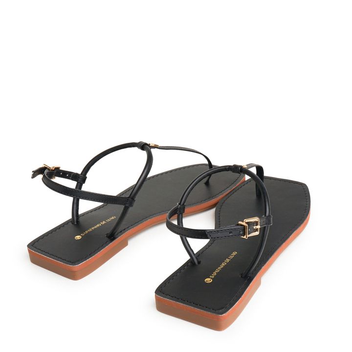 CHELSEA_1-Rasteira-Sandalia-Preto-com-Tira-Dedo-Confortavel-e-Fivela-Ajustavel-3