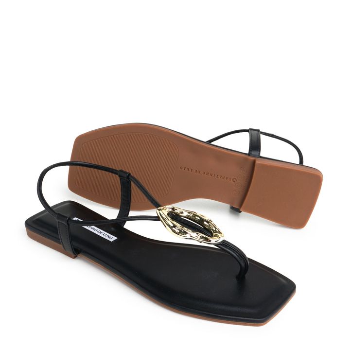 1380.317_1-Rasteira-Sandalia-Preto-com-Enfeite-Martelado-1