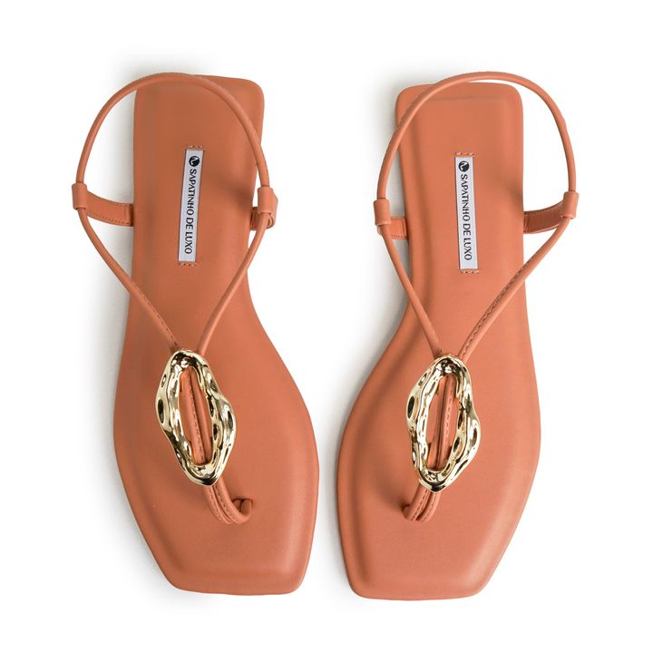 1380.317_4-Rasteira-Sandalia-Nude-Blush-com-Enfeite-Martelado-4