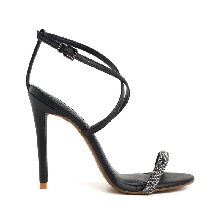 LINNE_1-Sandalia-Preto-com-Salto-Alto-Agulha-com-Tira-em-X-e-Detalhe-Brilho-2