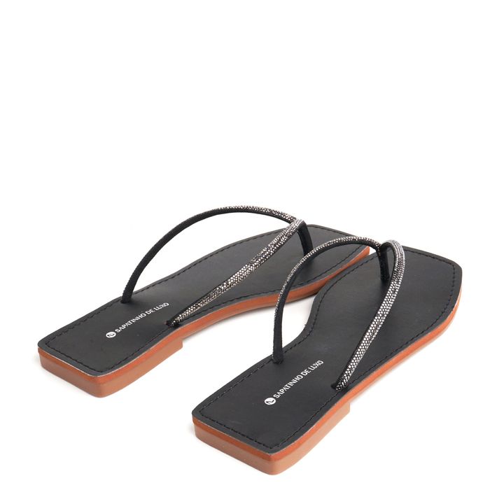 BEXLEY_1-Rasteira-Preto-com-Tira-Mini-Cristais-e-Bico-Quadrado-3
