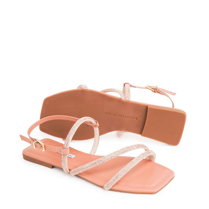 1380-323_2-Rasteira-Sandalia-Nude-Mocha-com-Tres-Tiras-Strass-Brilho-e-Fivela-Ajustavel-1
