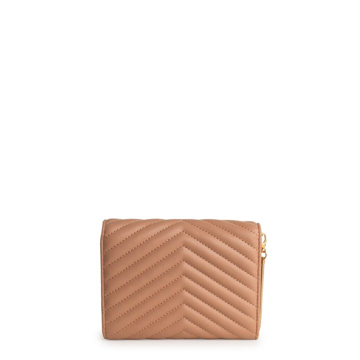 LAURIA_2-Bolsa-Tiracolo-Nude-Amendoa-Com-Alca-Transversal-Corrente-e-Metais-Dourados-2