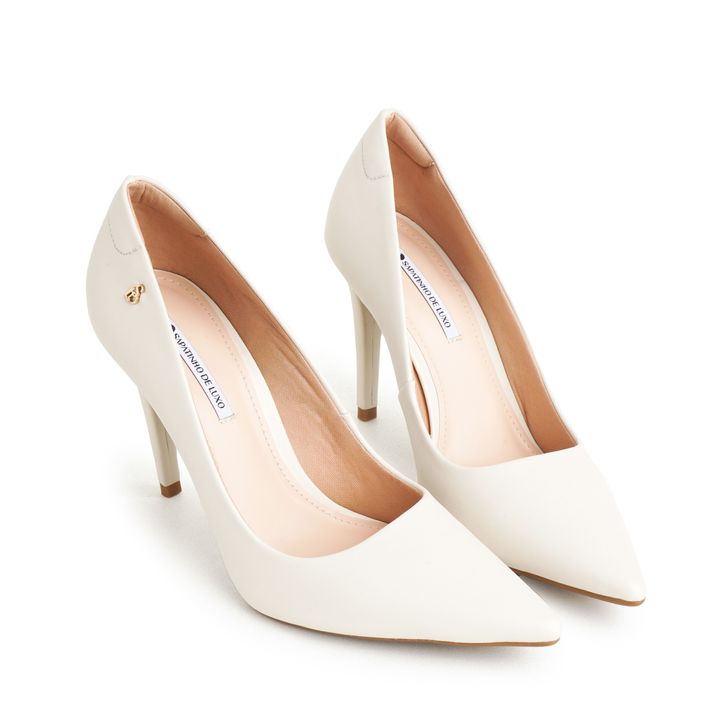 MALTA_5-Scarpin-Off-White-Bico-Fino-Alongado-Salto-Alto-Taca-0