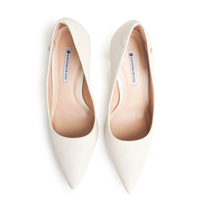 MALTA_5-Scarpin-Off-White-Bico-Fino-Alongado-Salto-Alto-Taca-4