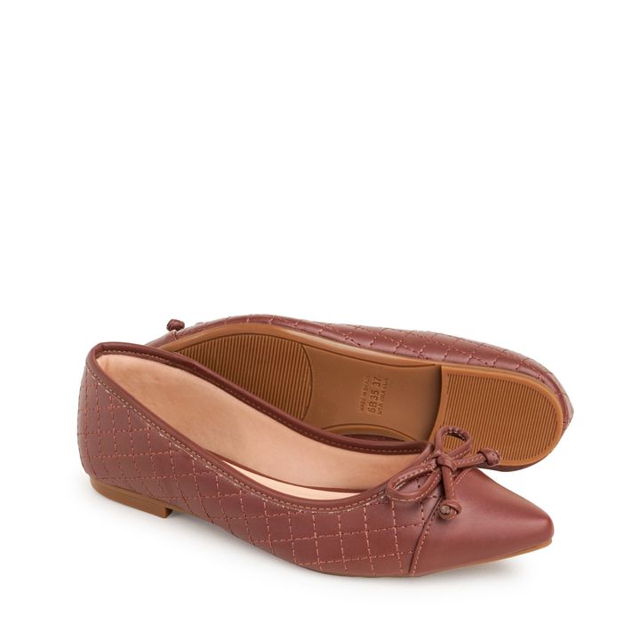 MERLINI_2-Sapatilha-Umber-Bico-Fino-com-Laco-e-Costura-Matelasse-1