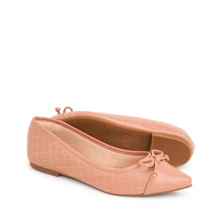 MERLINI_3-Sapatilha-Nude-Mocha-Bico-Fino-com-Laco-e-Costura-Matelasse-1