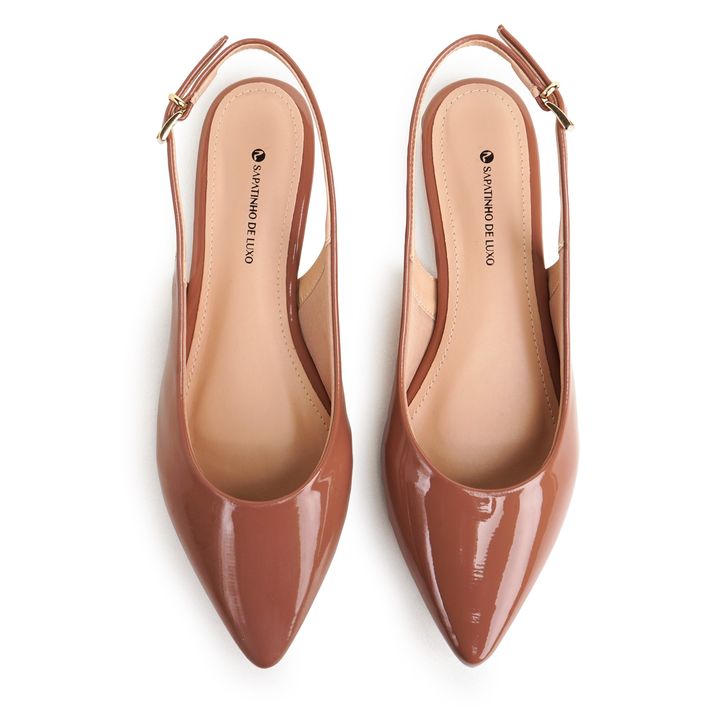 100070-02_4-Sapatilha-Slingback-Nude-Mocha-com-fivela-Ouro-4
