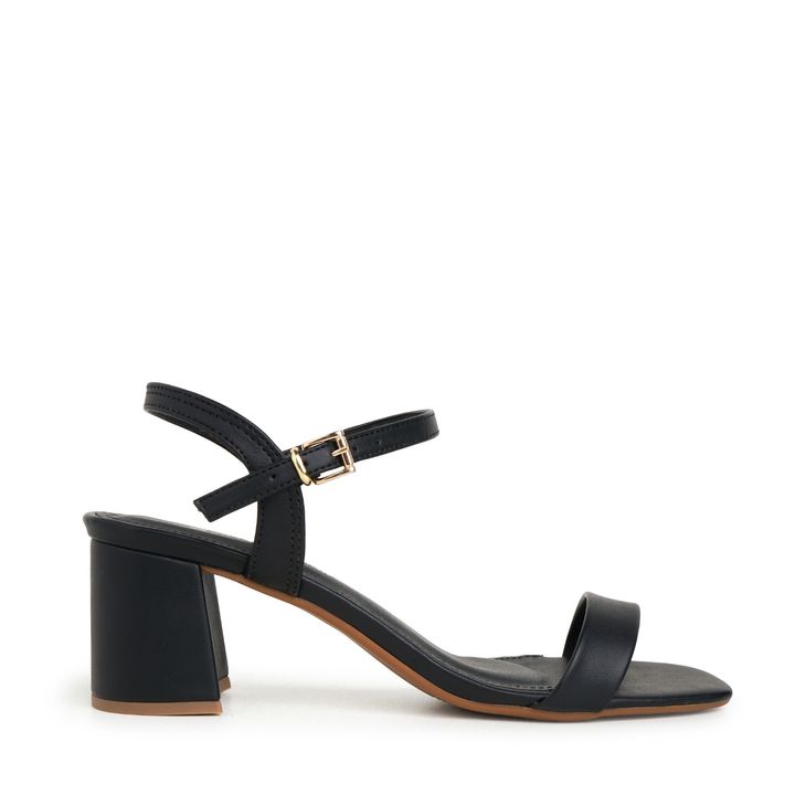 GELLES_1-Sandalia-Preto-Salto-Medio-Bloco-com-Tira-Unica-larga-e-Fivela-2
