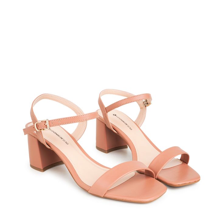 GELLES_4-Sandalia-Nude-Mocha-Salto-Medio-Bloco-com-Tira-Unica-larga-e-Fivela-0